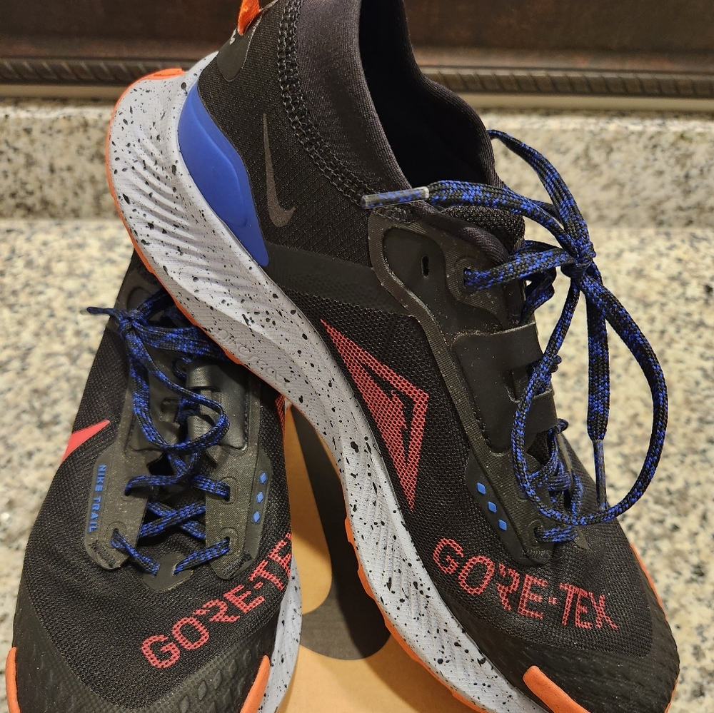 Womens waterproof Nike Pegasus trail shoes